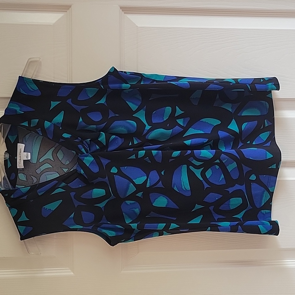 Calvin Klein sleeveless top blue and black  sz small